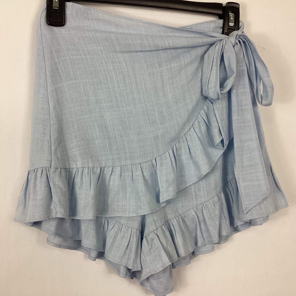 Princess Polly Herring Shorts Size 2 NWT